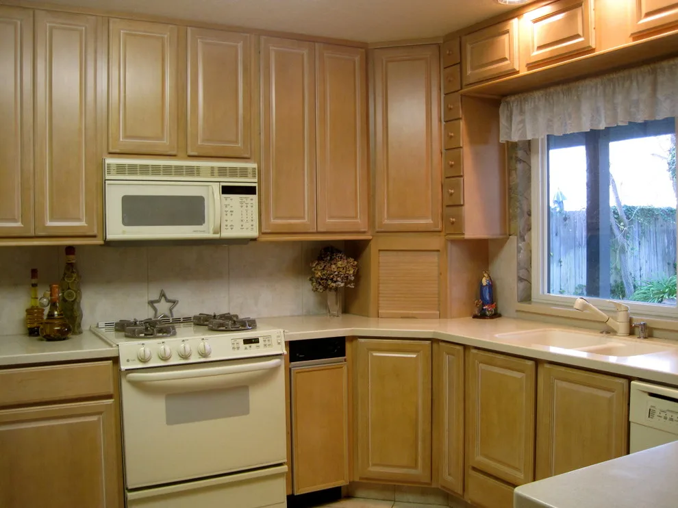 Five Mile Drive Culinary Renovation by Avalon Builders - Photo 6