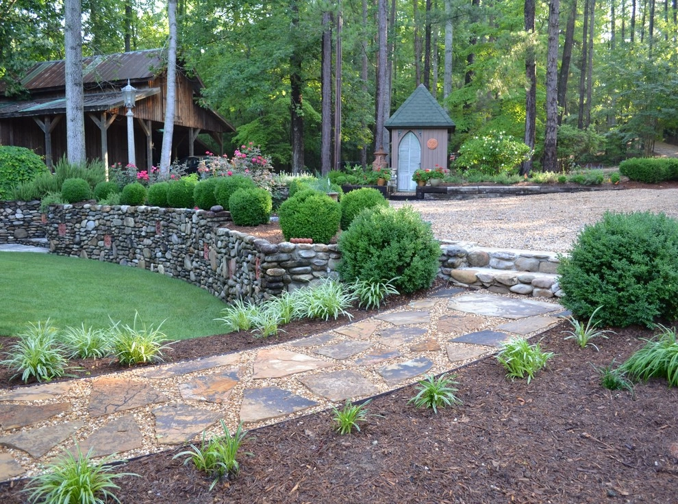 Boyd Cove Residence by TG&R Landscape Group - Photo 10