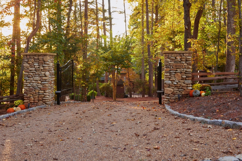 Boyd Cove Residence by TG&R Landscape Group - Photo 7