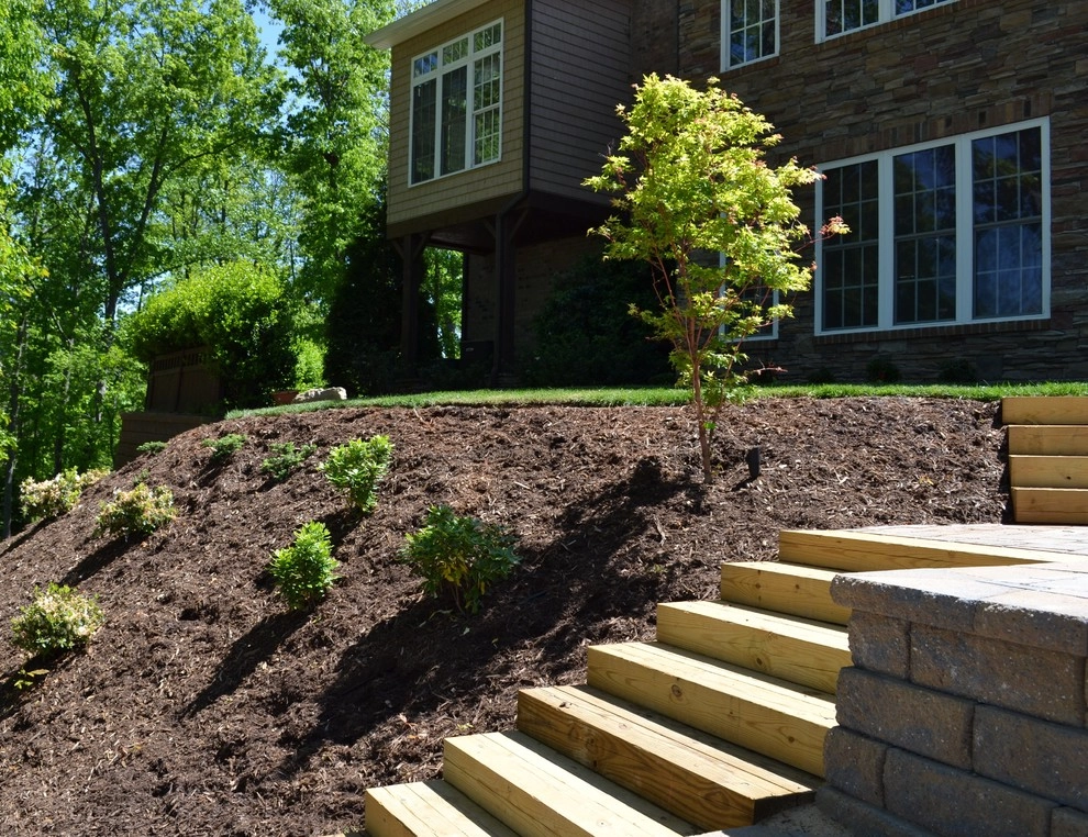 Diamond Residence by TG&R Landscape Group - Photo 8