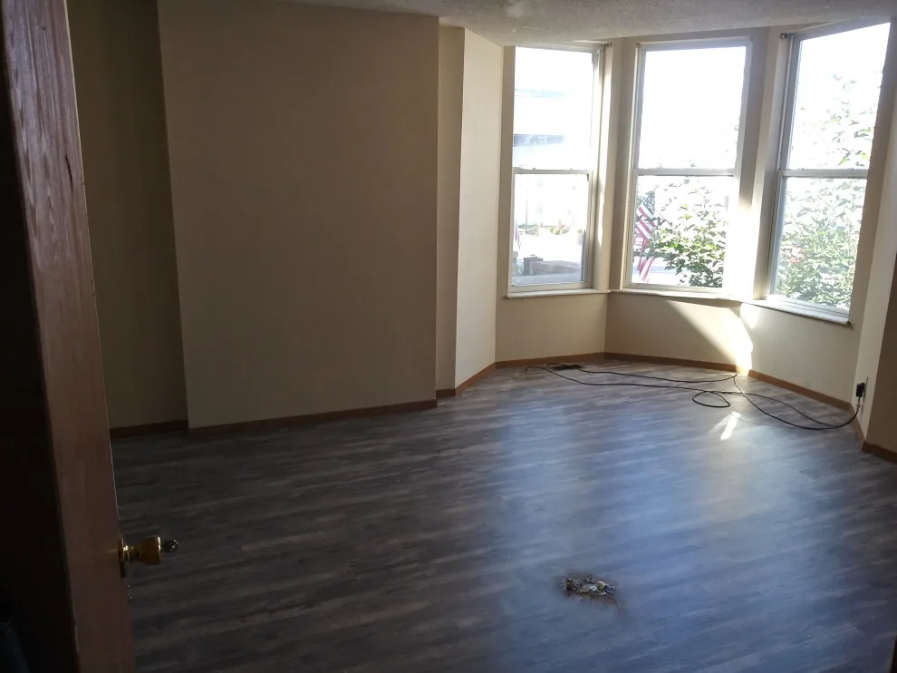 Supreme Remodels - Photo 9
