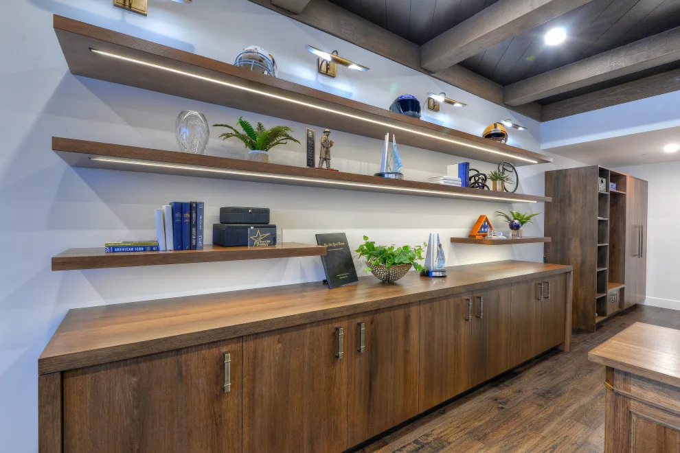 Ford Dealership Leadership Suite by Maple Avenue Construction - Photo 20