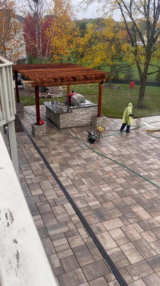 The Bravo's Landscape Inc. - Photo 2