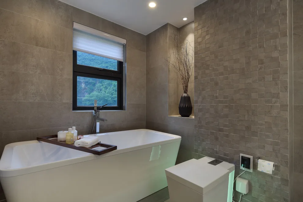 Experience a Soaker Tub by Kitchen Master Design & Remodeling LLC - Photo 7