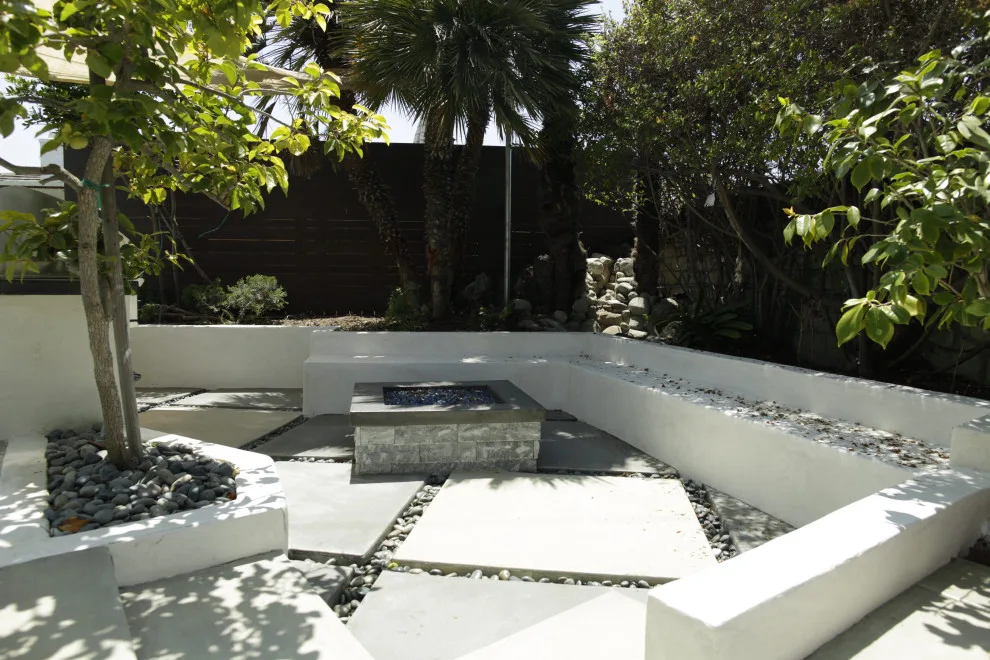 Ladera Heights Hardscape Renovation for Front and Back Yards by Katz Design & Builders Inc. - Photo 5