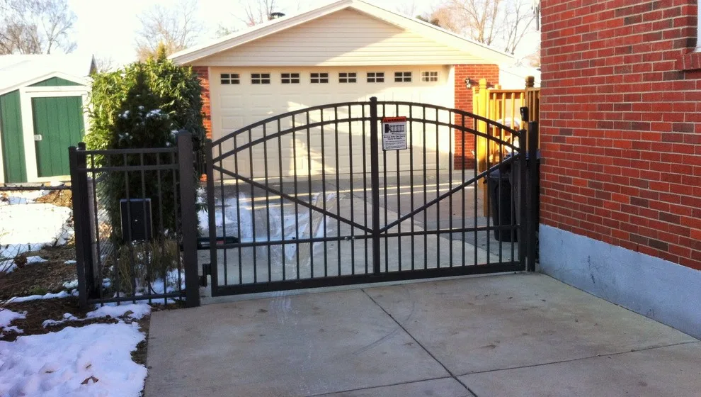 Property Entrances by Raatz Fence Company - Photo 10