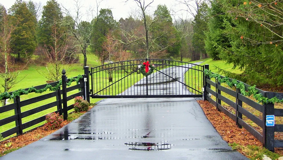 Property Entrances by Raatz Fence Company - Photo 7