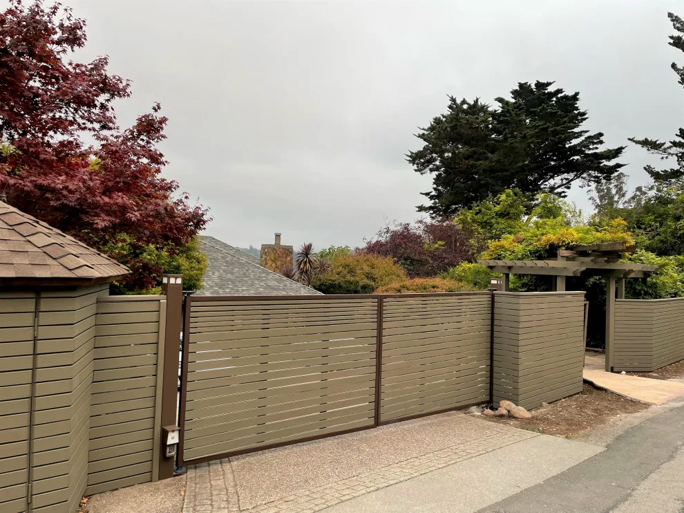 Horizontal Fence Haven by Clough Construction - Photo 18