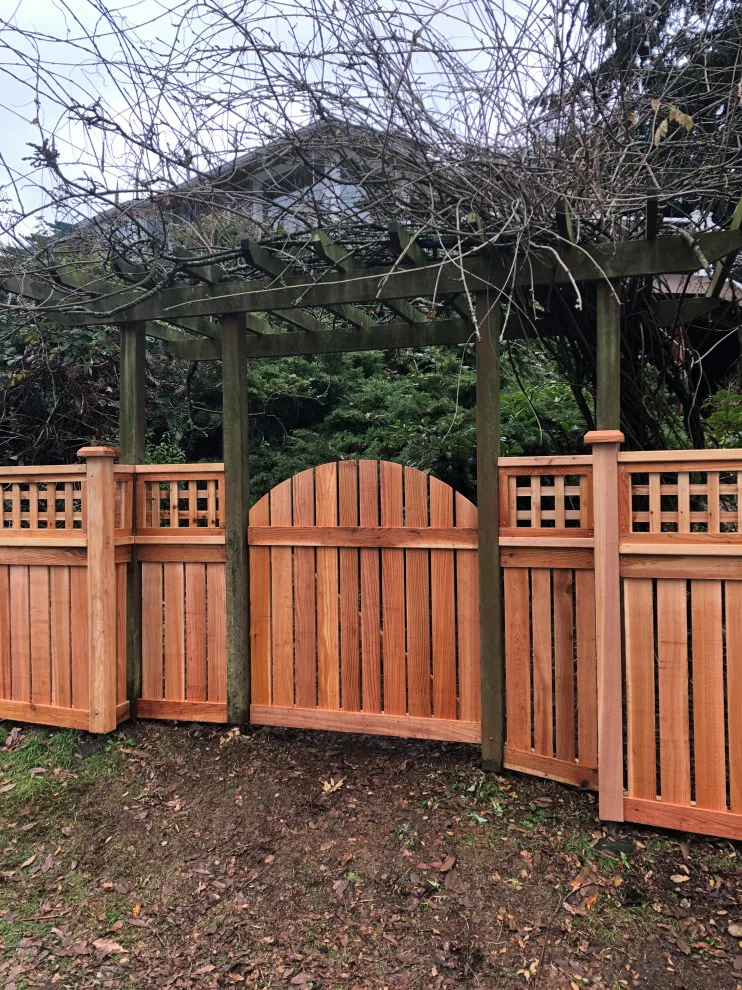 Bespoke Cedar Fence with Lattice by Cool Cat Fence - Photo 2