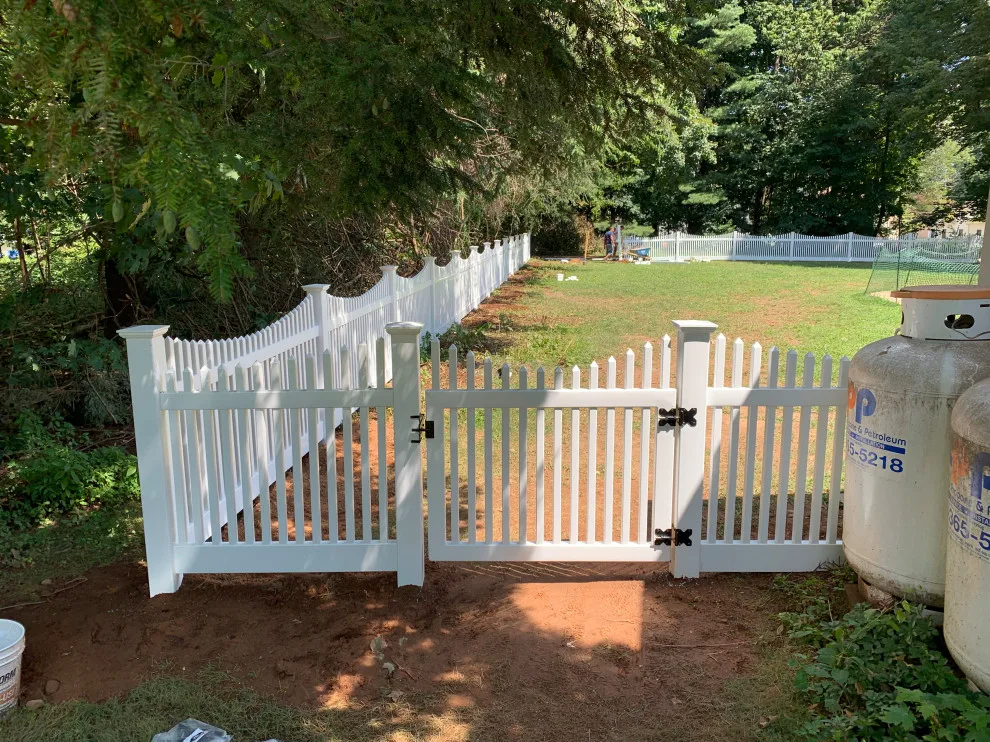 4-Foot White Scalloped Victorian Vinyl Project by All American Fence Company - Photo 3