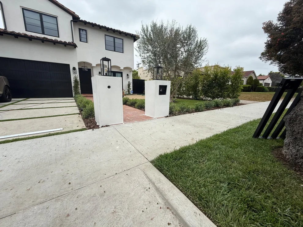 Novak Doors And Gates - Photo 11