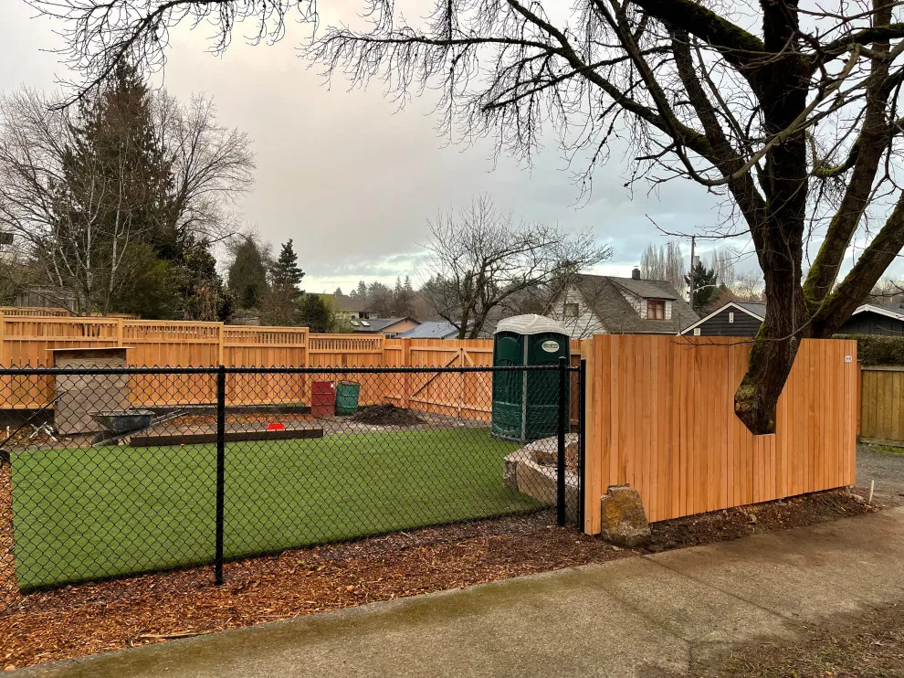 Cool Cat Fence - Photo 7