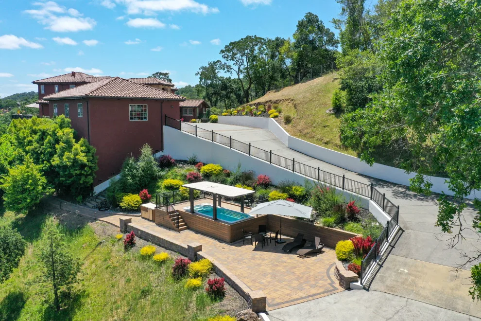 Pacheco Estate by Clough Construction - Photo 11