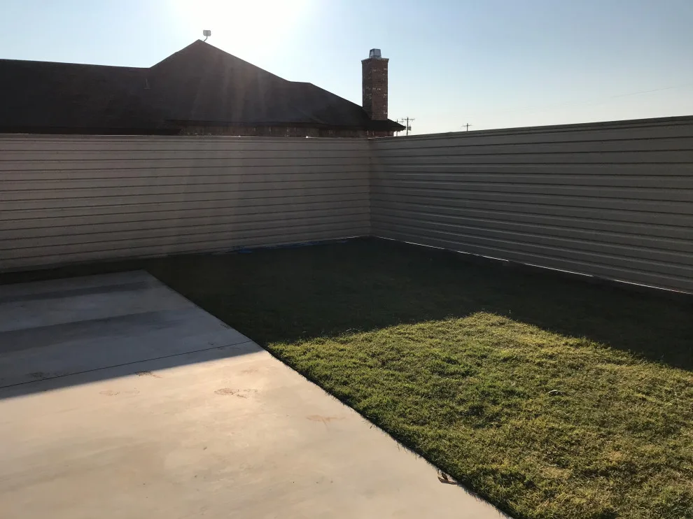 Hiebert Construction - Photo 7