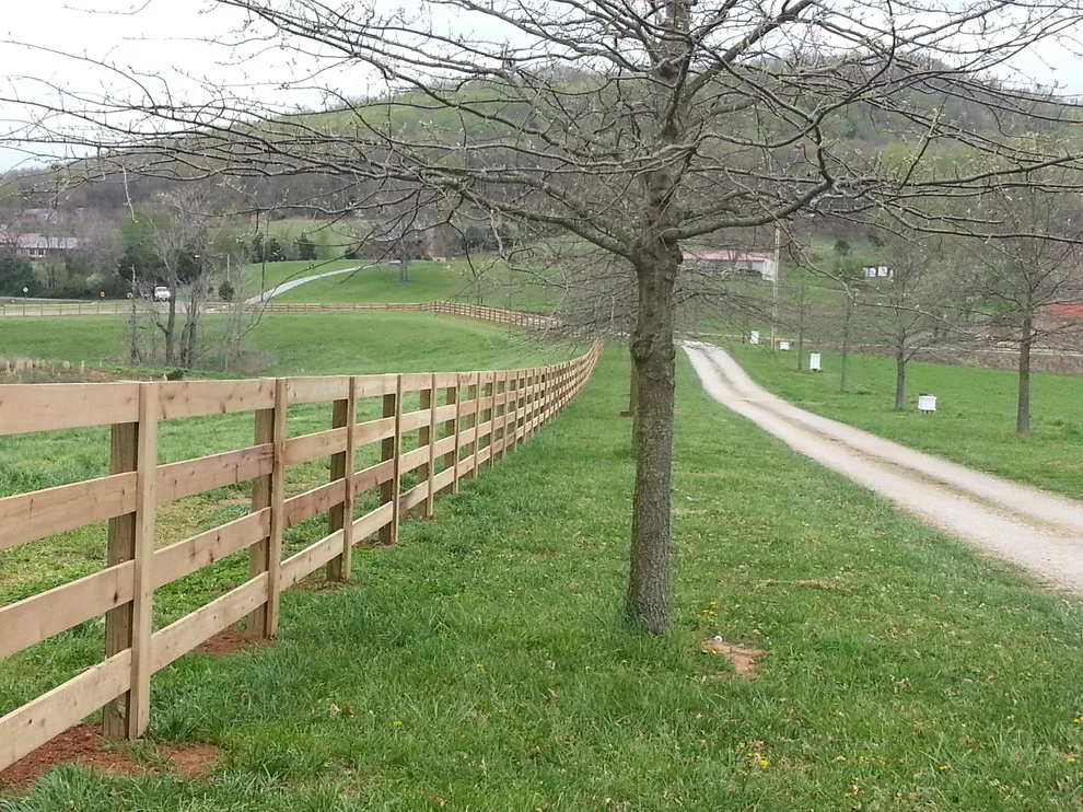 Putnam County Fencing - Photo 8