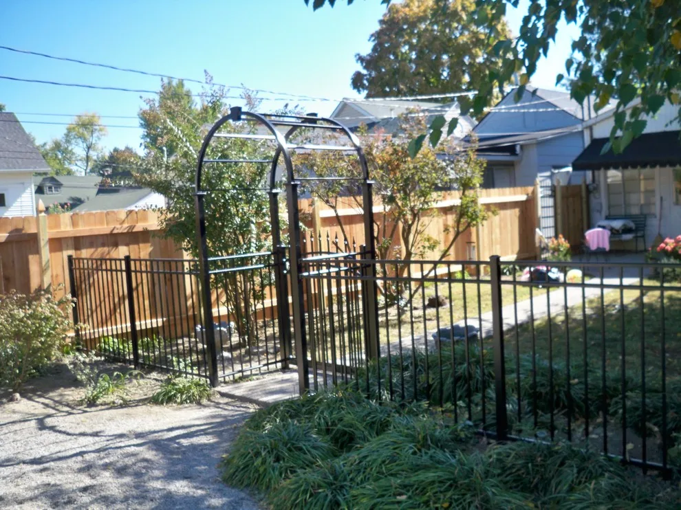 Aluminum Arch by Raatz Fence Company - Photo 2