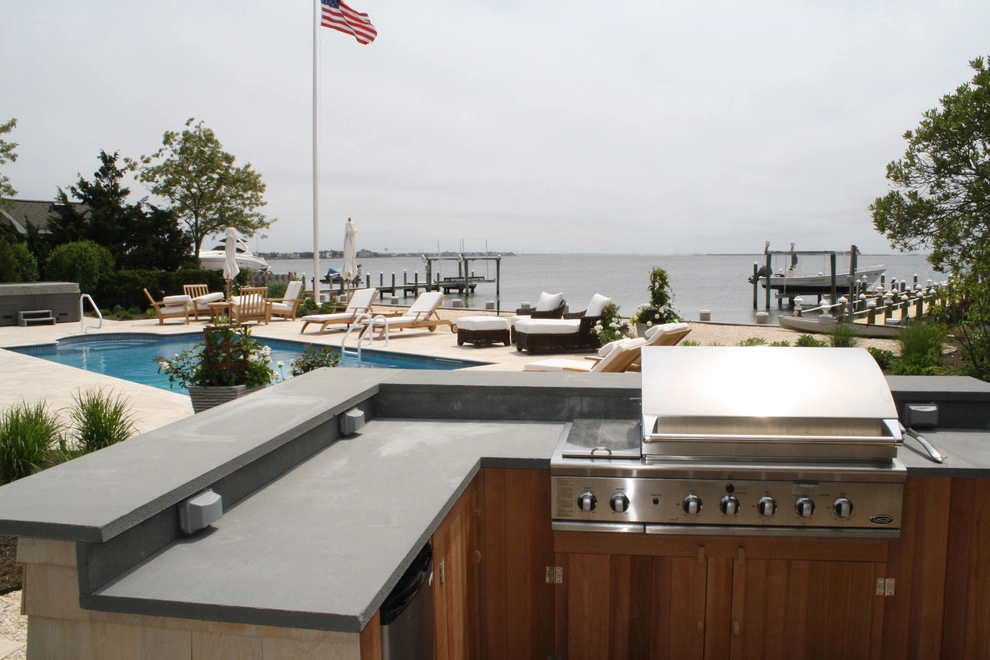 Out on the Bay by Bay Avenue Plant Company - Photo 4