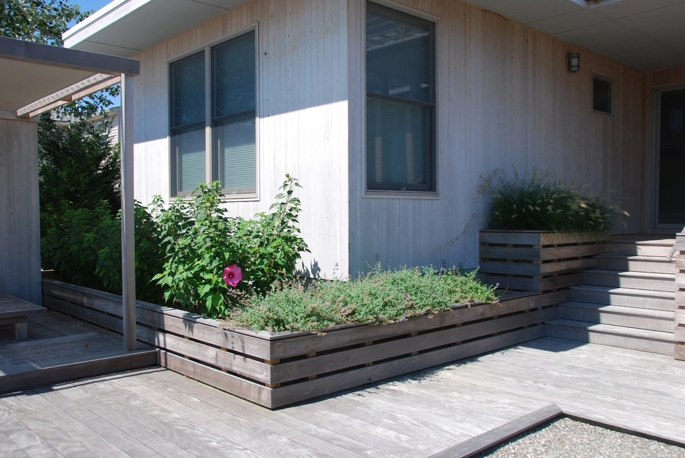 Landscape Design-Build Gallery by Bay Avenue Plant Company - Photo 12