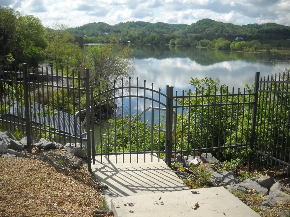 Aluminum Barrier by Tri-City Fence Company - Photo 4