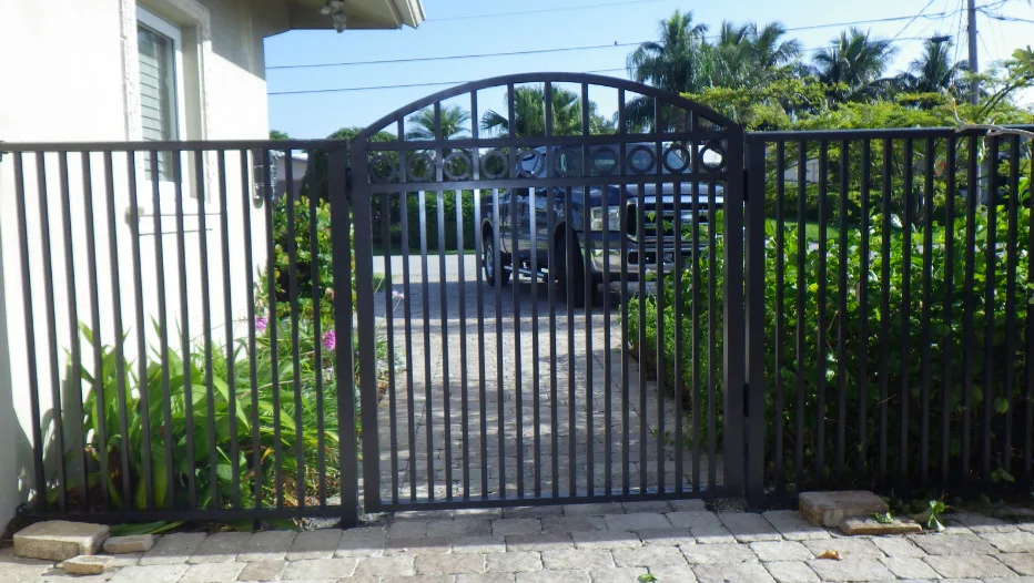 Hammerhead Fence - Photo 10
