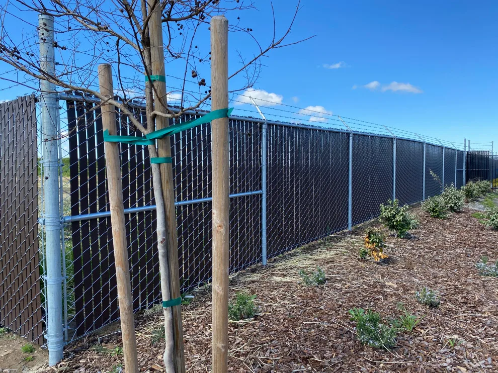 Chain Connection by Superior Fence Construction And Repair, Inc. - Photo 9