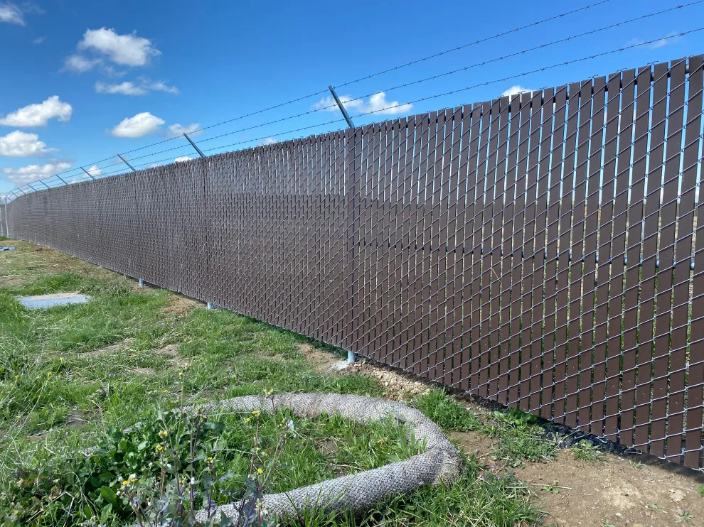 Chain Connection by Superior Fence Construction And Repair, Inc. - Photo 11