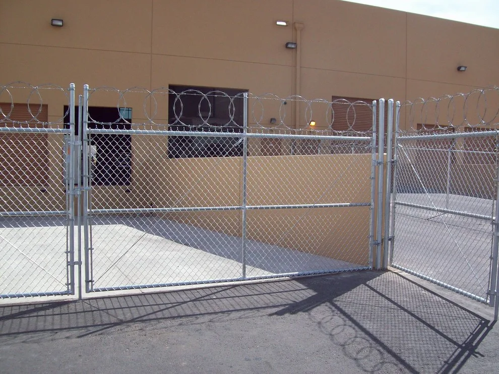 Link Chain by Divine About The Fence - Photo 5
