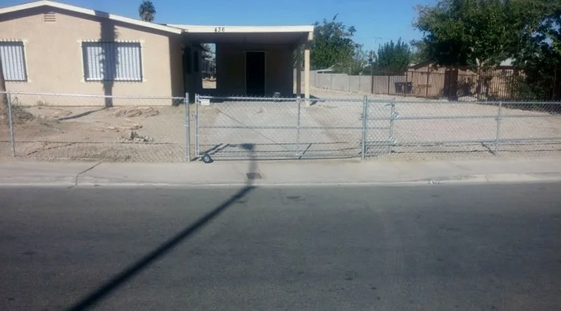 Divine About The Fence - Photo 11