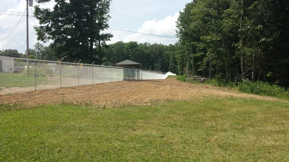 Business Fencing by Putnam County Fencing - Photo 6