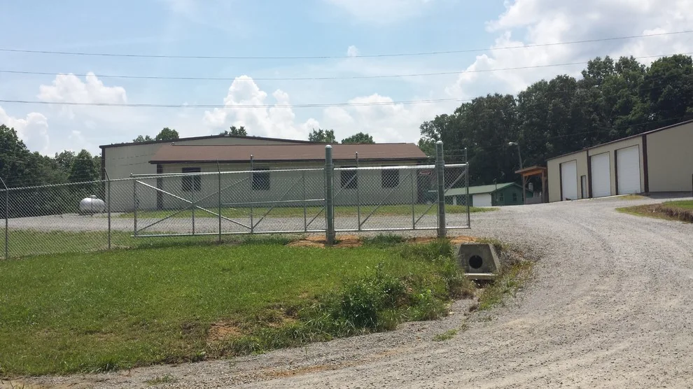 Business Fencing by Putnam County Fencing - Photo 4