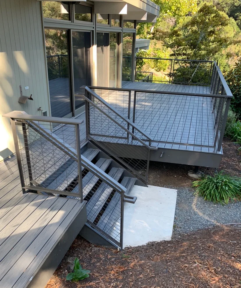 Contemporary Trex Deck by Clough Construction - Photo 3