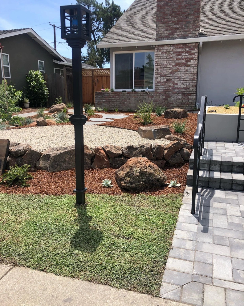 Featured Projects by Bay Maples Wild California Gardens - Photo 14