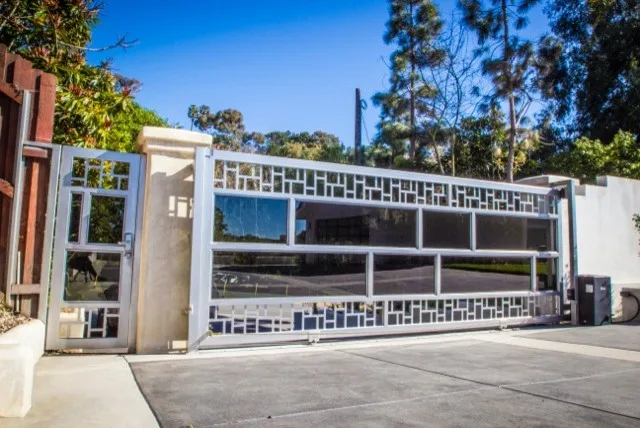 Entrance Barriers by Perfect Garage Doors And Gates Inc. - Photo 8