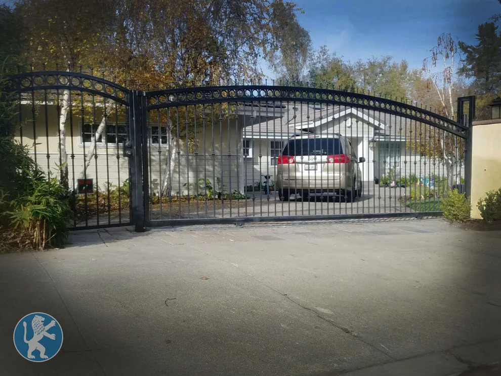 Entrance Barriers by Perfect Garage Doors And Gates Inc. - Photo 3
