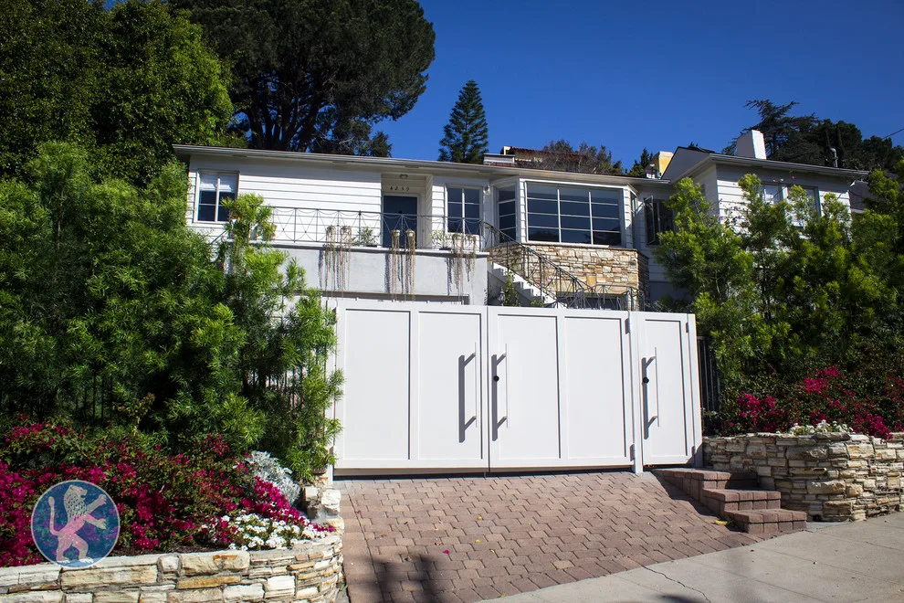 Entrance Barriers by Perfect Garage Doors And Gates Inc. - Photo 12