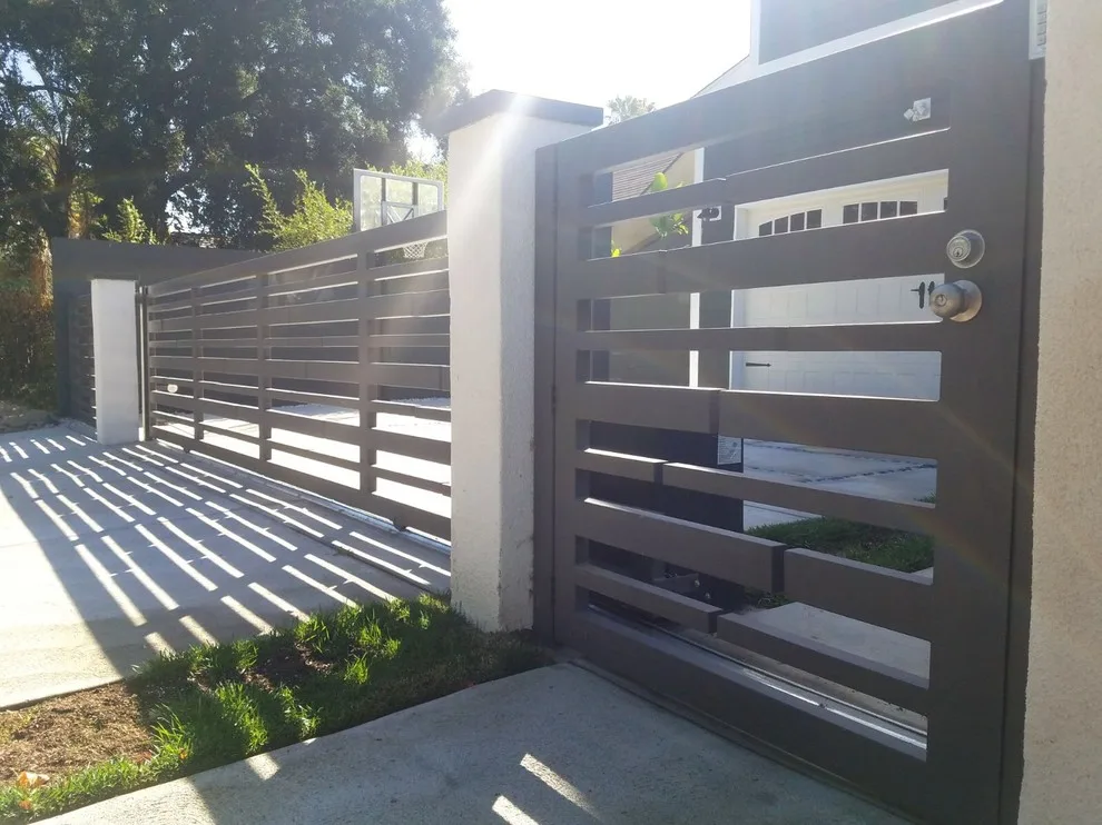 Perfect Garage Doors And Gates Inc. - Photo 14