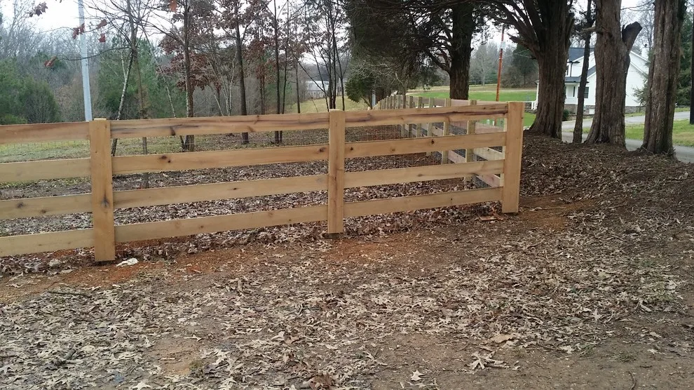 Bespoke Wooden Fencing by Foothills Fence Company - Photo 11
