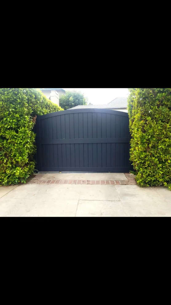 Timber Fencing and Entrances by Perfect Garage Doors And Gates Inc. - Photo 14