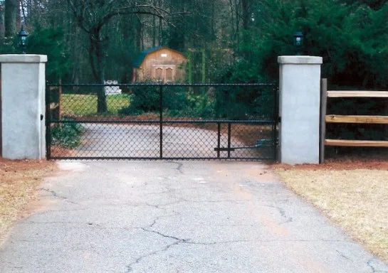D & D Fence Co - Photo 4