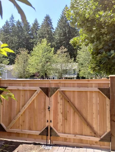 Eagle Fencing - Photo 2