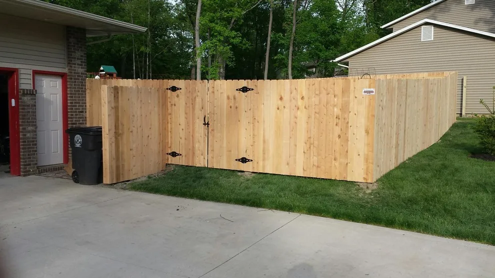 Sharper Image Fence - Photo 11
