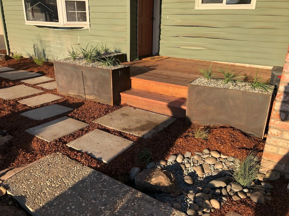 Featured Projects by Bay Maples Wild California Gardens - Photo 30