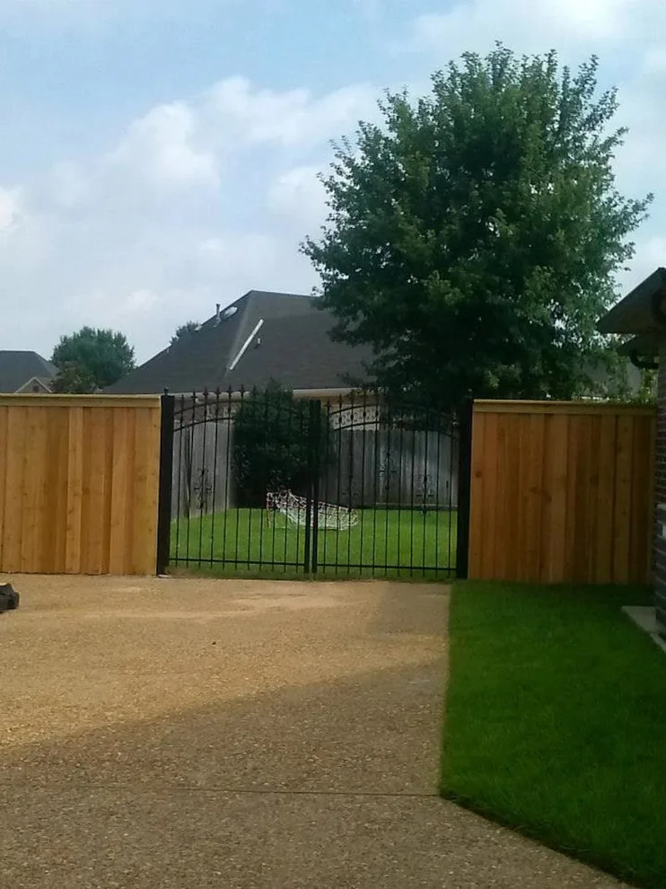 Gonzalez Fence & Iron - Photo 10