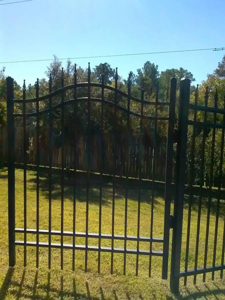 Gonzalez Fence & Iron - Photo 8