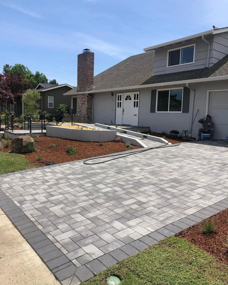 Featured Projects by Bay Maples Wild California Gardens - Photo 33