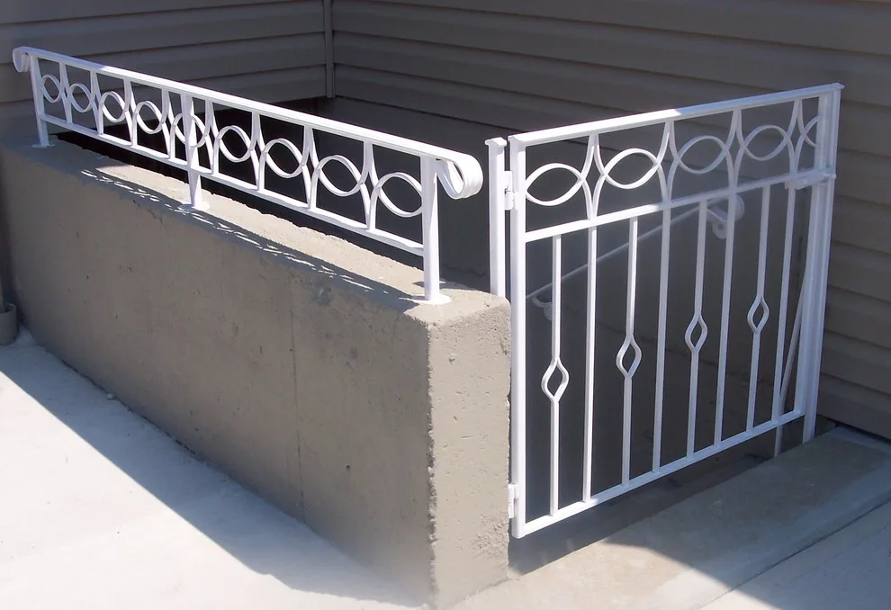 Entrance to the Garden by Bill's Custom Metal Fabrications Inc. - Photo 5