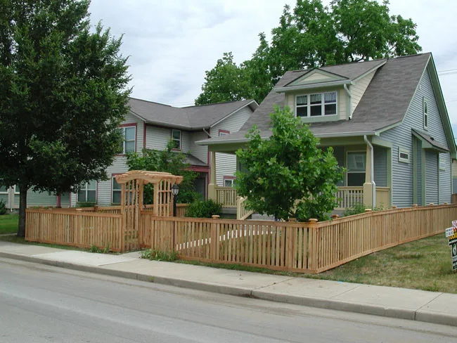 Mae Fence Company - Photo 5