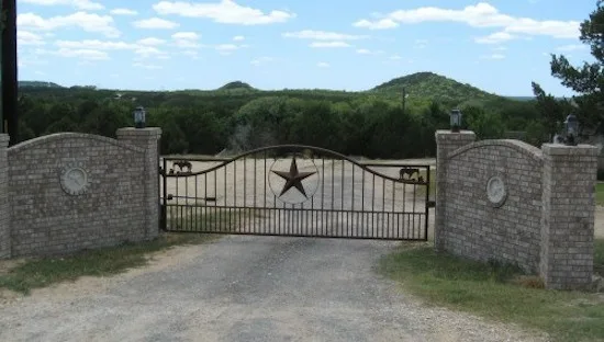 A-1 Fence & Welding Company - Photo 5