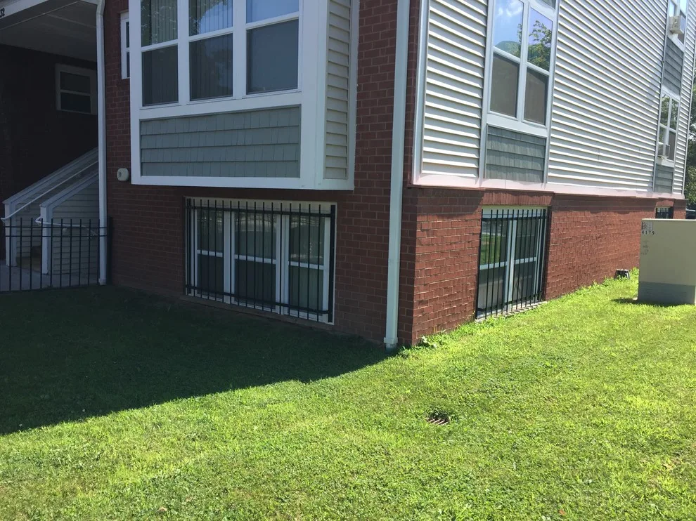 Hartford Wire Fence - Photo 13