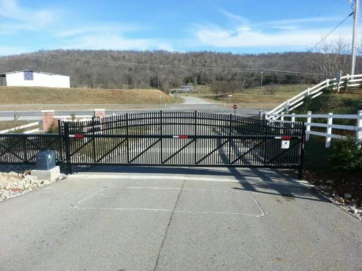 Saddle Brook Community by Putnam County Fencing - Photo 3